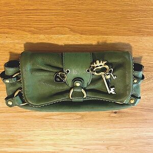 Juicy Couture Soft Leather Clutch (Vintage) Green